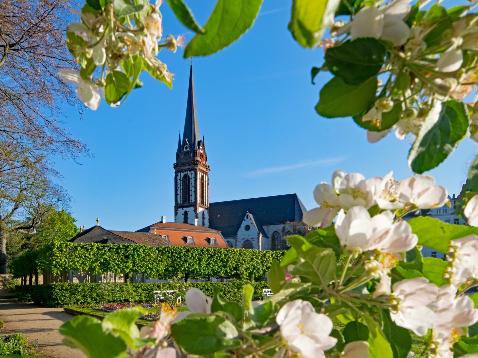 Schwimmbäder und Badeseen im Bundesland Hessen
